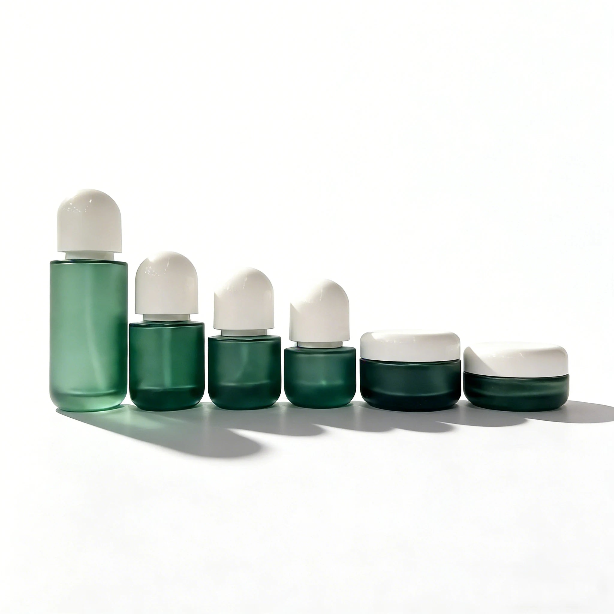 Custom 20ml 30ml 50ml 100ml 120ml Frosted Green Glass Jars Skin Care Serum Emulsion Spray Glass Bottles Set with White Cap - 图片 2