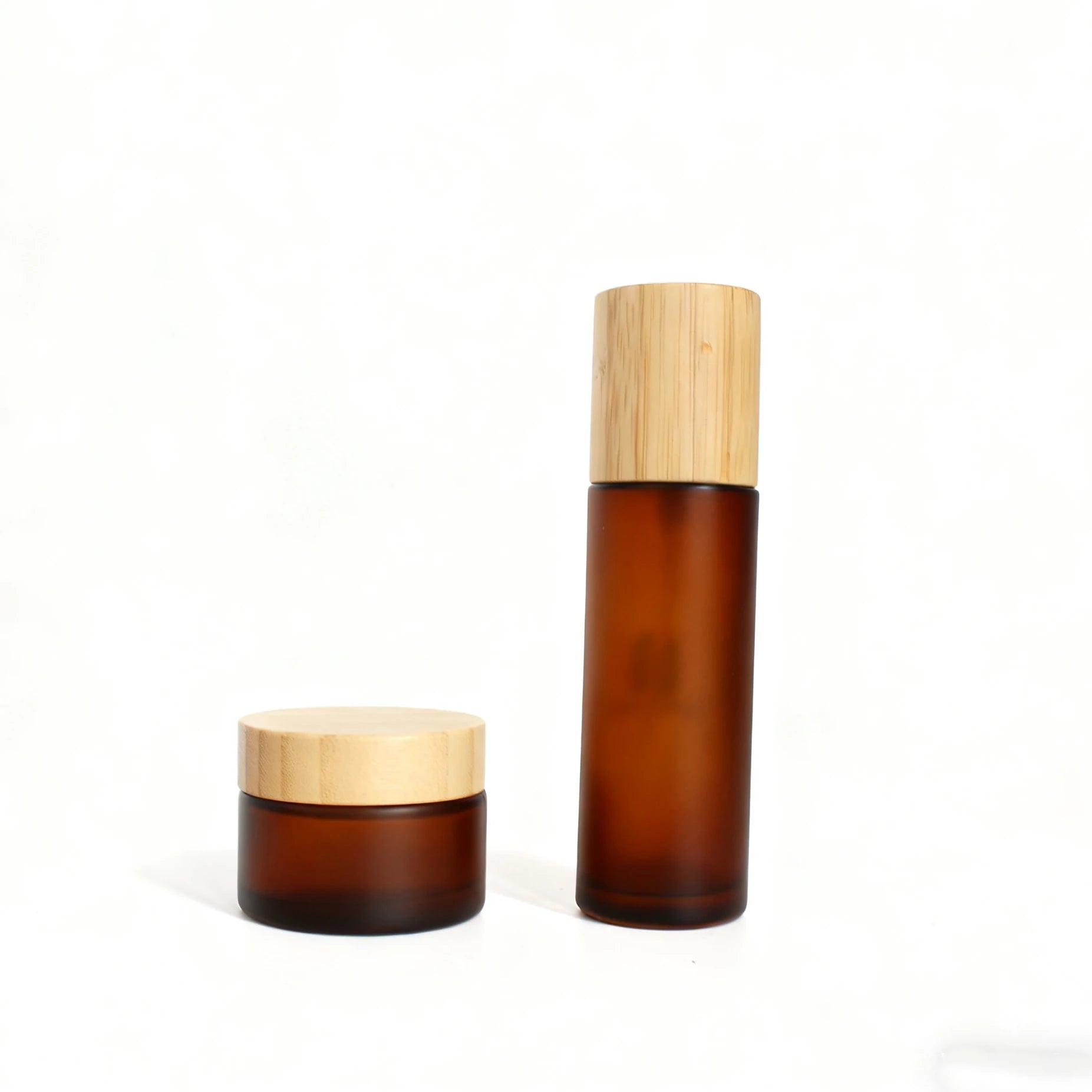 Natural 30ml 50ml 100ml Essential Oil Frosted Amber Glass Pump Bottle with Bamboo Dropper for Serum Packaging - 图片 5
