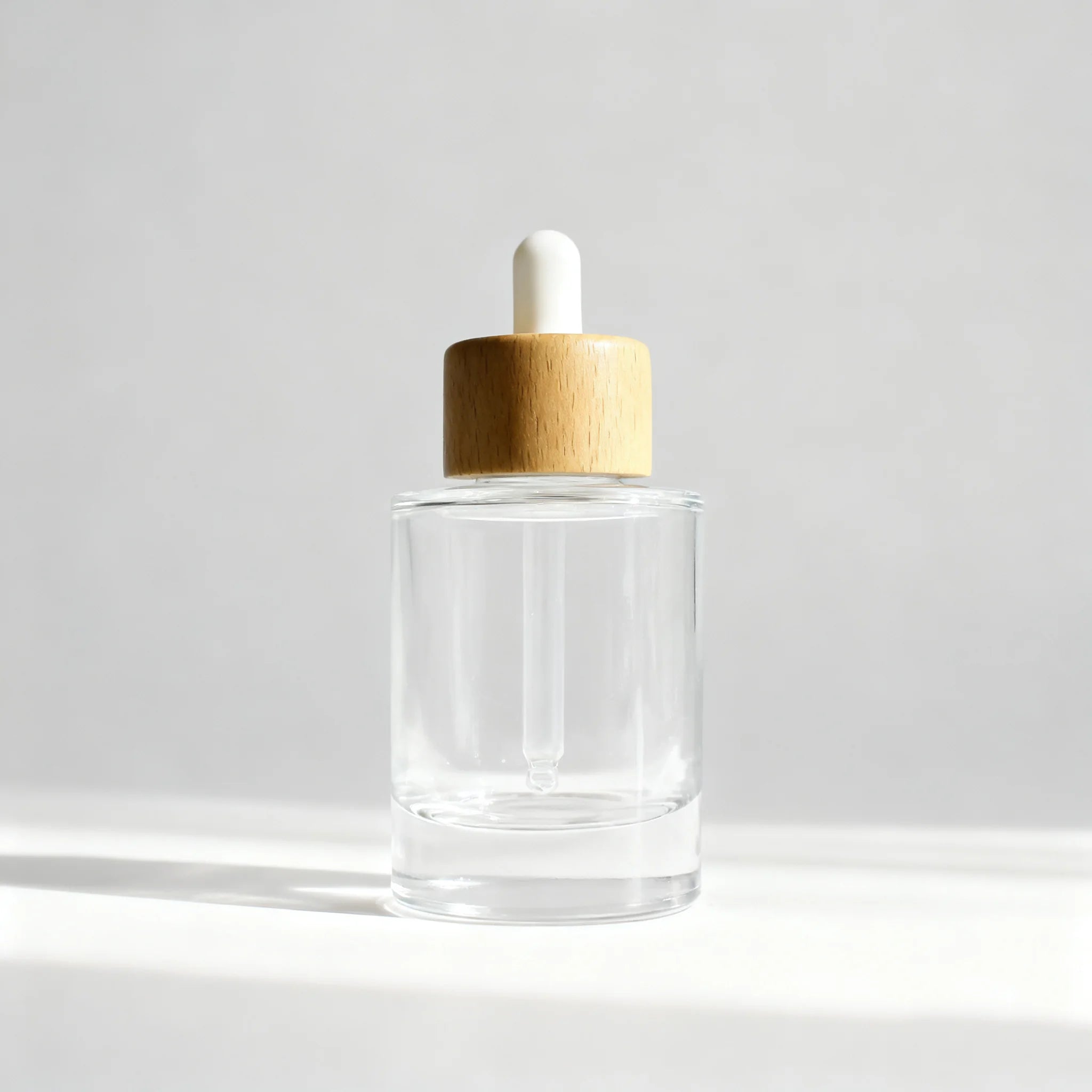 Wholesale Empty 20ml 30ml 50ml clear Glass Dropper Bottle with Bamboo Lid for Serum Liquid Toner Packaging - 图片 5