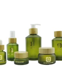 Cosmetic Packaging 10/15/30/50/100ml Frosted Olive Green Glass Essential Oil Bottle with Bamboo Pump