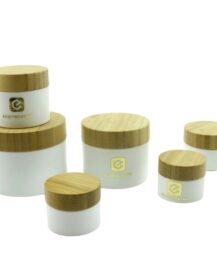 Natural 5g 10g 15g 20g 30g 50g 100g Wide Mouth Cosmetic Packaging Face Cream Body Butter pp Plastic Jars With Bamboo Lids