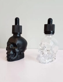 15ml 30ml 50ml 100ml Refillable clear Black Frosted Skull Glass Bottles Empty Essential Oil Dropper Bottle M888