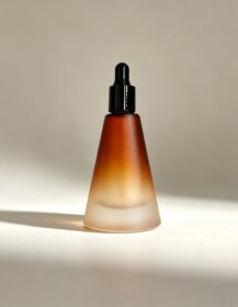 Unique Shape Small Cosmetic Skin Care Essential Oil Serum Frosted Amber Dropper Glass Seum Bottle 15ml
