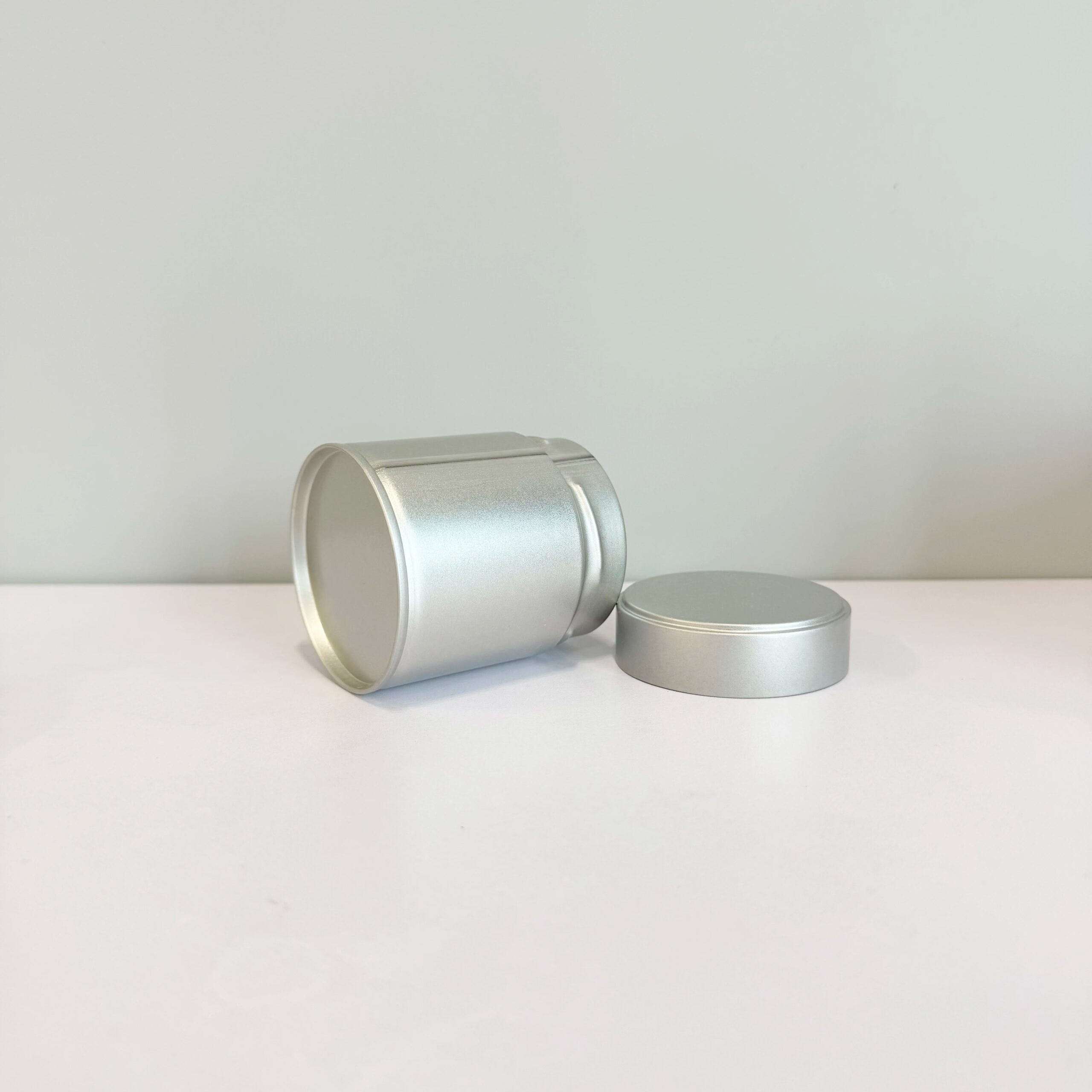 Wholesale Silver Food Grade Sealed Metal Tin Can Empty Coffee Matcha Powder Tin Can for Food Packaging