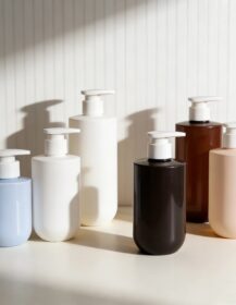 Modern Luxury 80ml-500ml Round HDPE Plastic Cosmetic Jar with Lotion Pump Bottle Cap Set for Face Cream Packaging