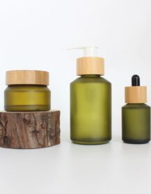Luxury Empty Slanted Shoulder Cosmetic Frosted Green Glass Lotion Pump Bottle 15ml 30ml 60ml 100ml 125ml 200ml