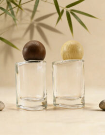40ml  Wooden Lid Thick Bottom Glass Bottle Essential Oil Perfume Bottle