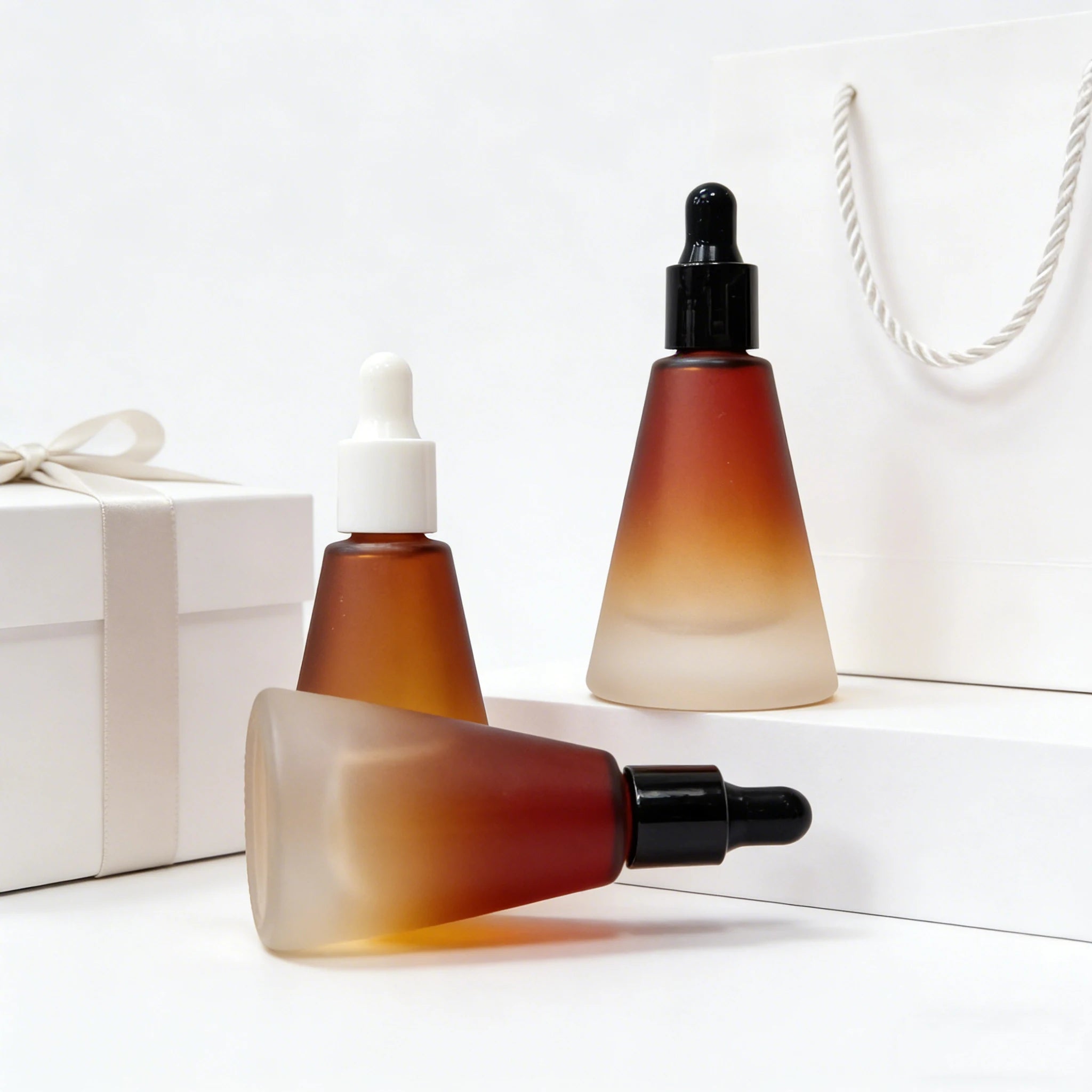 Wholesale 15ml Essential Oil Glass Bottle Empty Brown Frosted Glass Bottle with Dropper Lid for Cosmetic Packaging - 图片 5