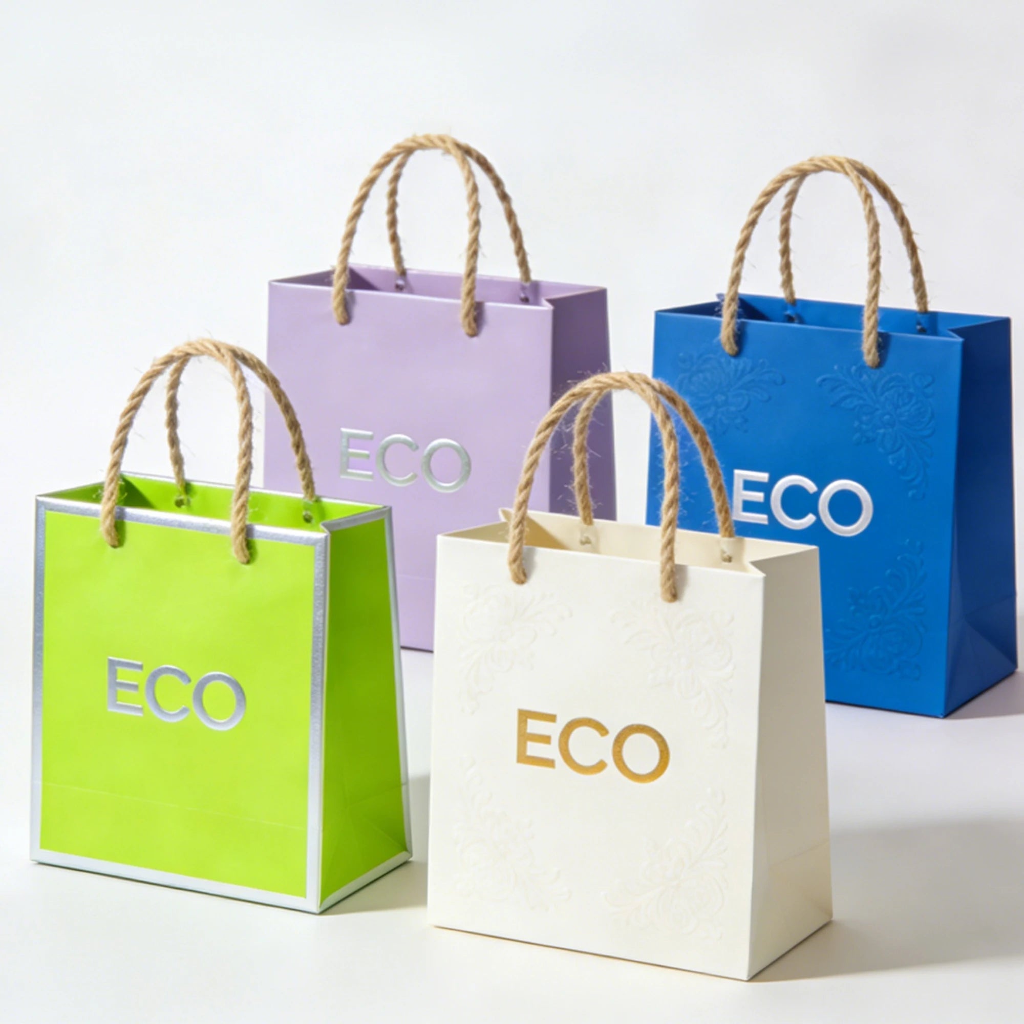 Eco Friendly Biodegradable Recyclable Paperboard Shopping Bag with Handle for Supermarket Retail Packaging and Gift Wrapping 88J
