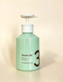 300ml New Design Slant Shoulder Glass Bottle With Lotion Pump for Body Lotion Hand Washing