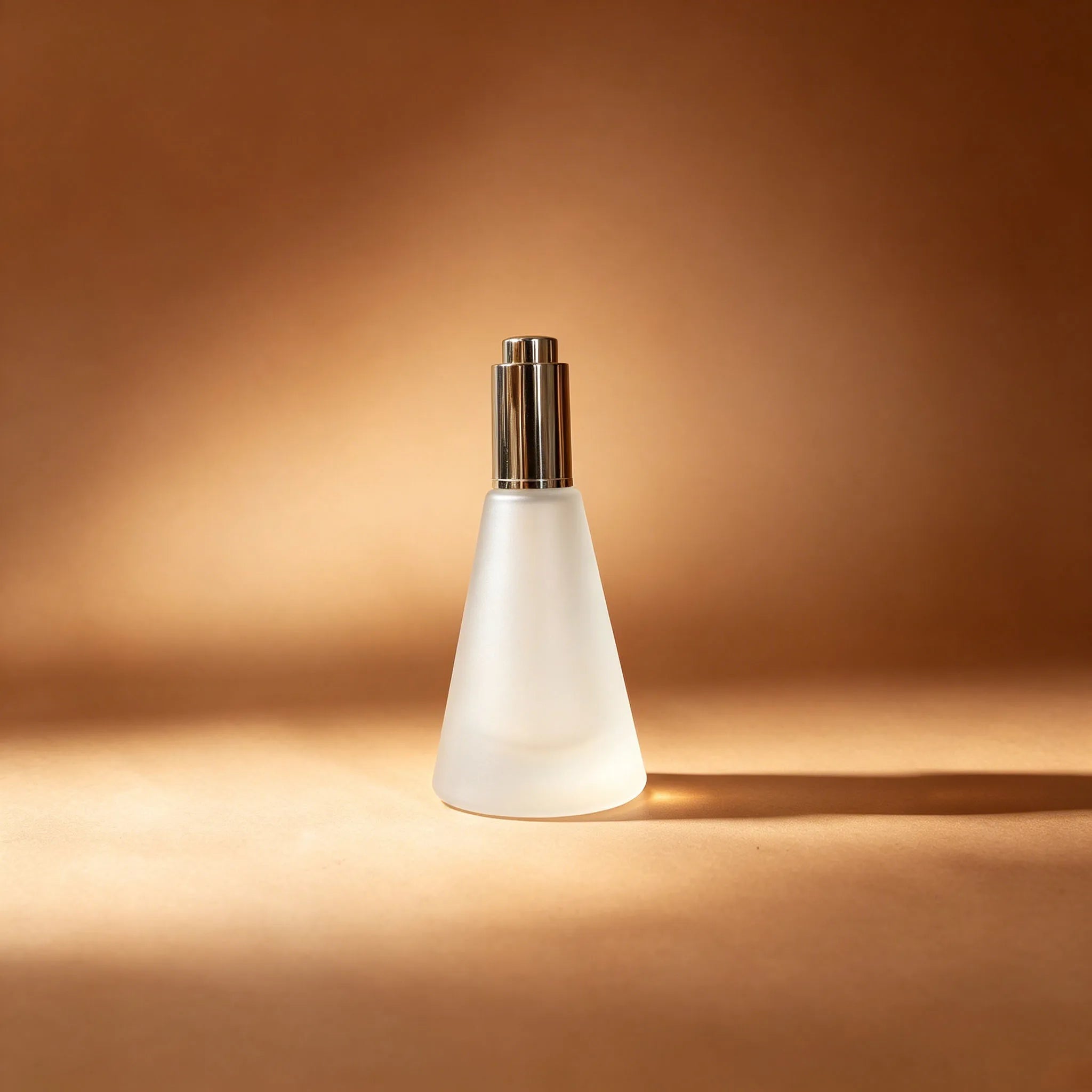 Wholesale 15ml Empty Glass Dropper Bottles Cone Shape Vials for Skincare Serum Essential Oil Perfume Packaging - 图片 9