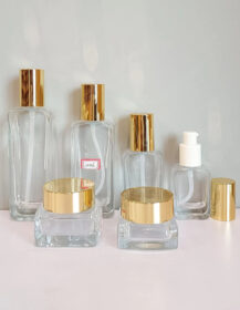 Cosmetic Luxury 30g 50g Glass Jar Cosmetics 30ml 50ml 100ml Glass Toner Lotion Serum Bottles Packaging Containers Set with Pump