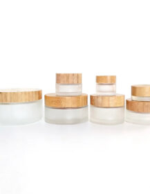 High Quality Cosmetic Cream Container 5ml 10ml 15ml 30ml 50ml 100ml 200ml clear Frosted Glass Jars with Bamboo Lids