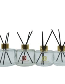 High Quality 100ml Aroma Diffuser Bottle Customized Room Reed Diffuser Glass Bottles with Lids and Reeds