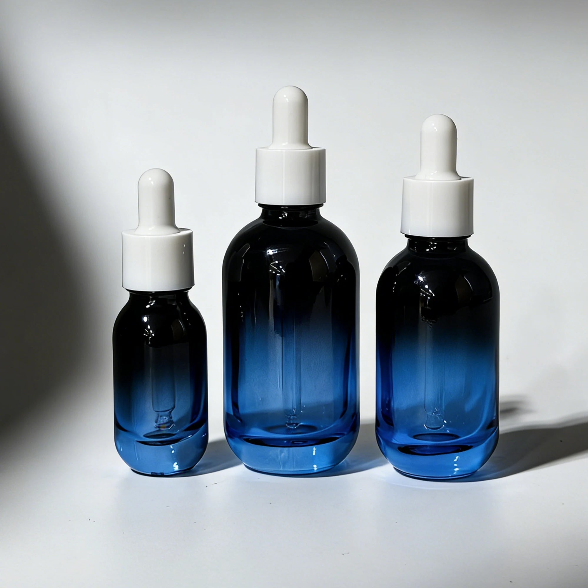 Thick Bottom Matte Glass Bottle 10ml 30ml 50ml Blue Gradient Serum Dropper Bottle Custom Logo Packing 888J Skin Care Serum - 图片 2