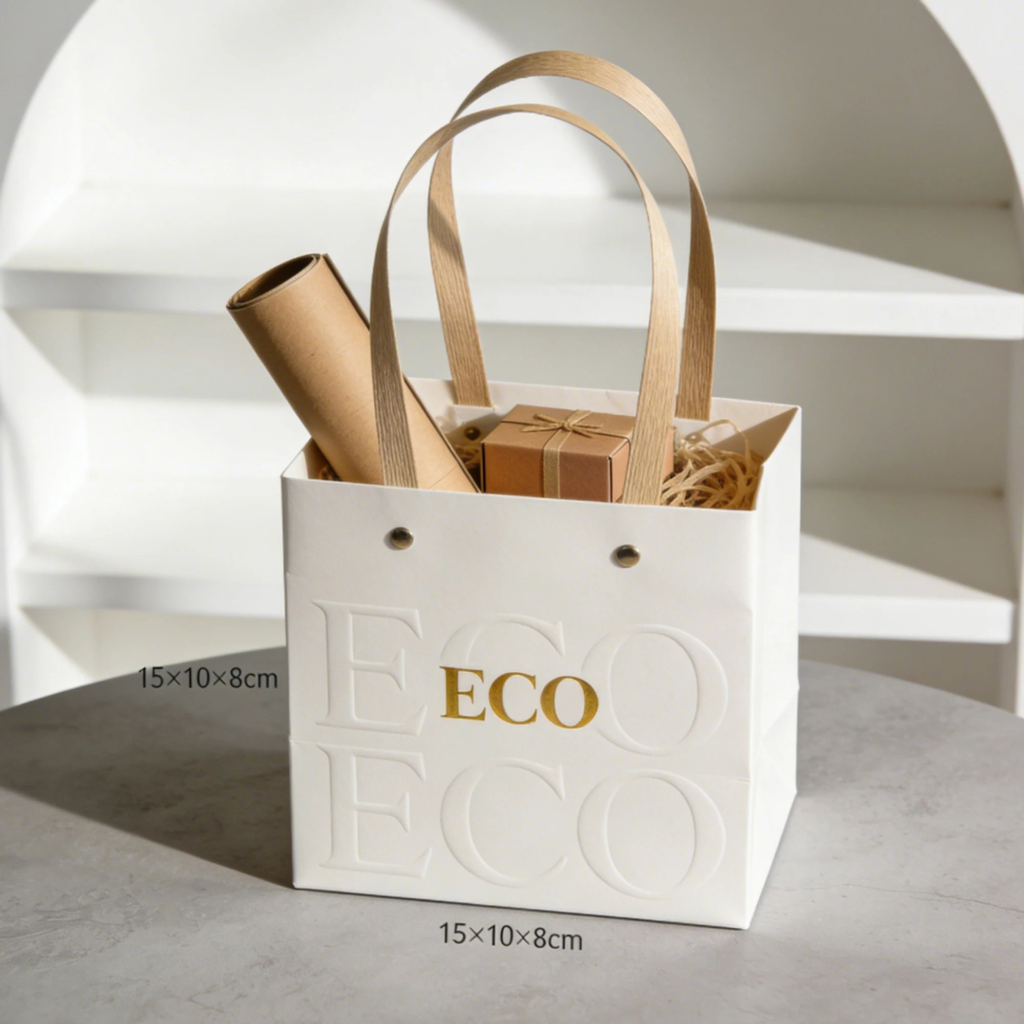 Custom Size Mall MOQ Sustainable Disposable Paper Gift Bag with Flat Handle Promotion Wedding Party Favors Gift Wrapping