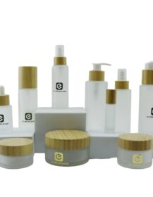 20ml 50ml 100ml Frosted Skincare Packaging Pump Bottle Set Bamboo Lid Body Butter Lotion Serum Cream Glass Cosmetic Jar