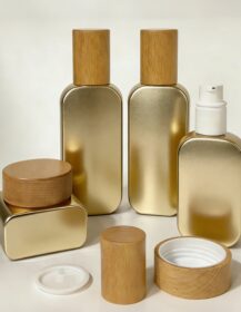 Cosmetic Glass Packaging Container 30ml 50ml 100ml 120ml 30g 50g Thick Bottom Serum Lotion Custom Color Bamboo Pump Glass 888J