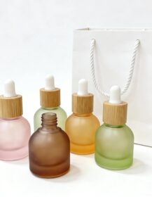 Luxury 10ml Colorful Dropper Glass Cosmetic Bottle Frosted Brown Green Essential Oil Serum Bamboo Dropper Bottle