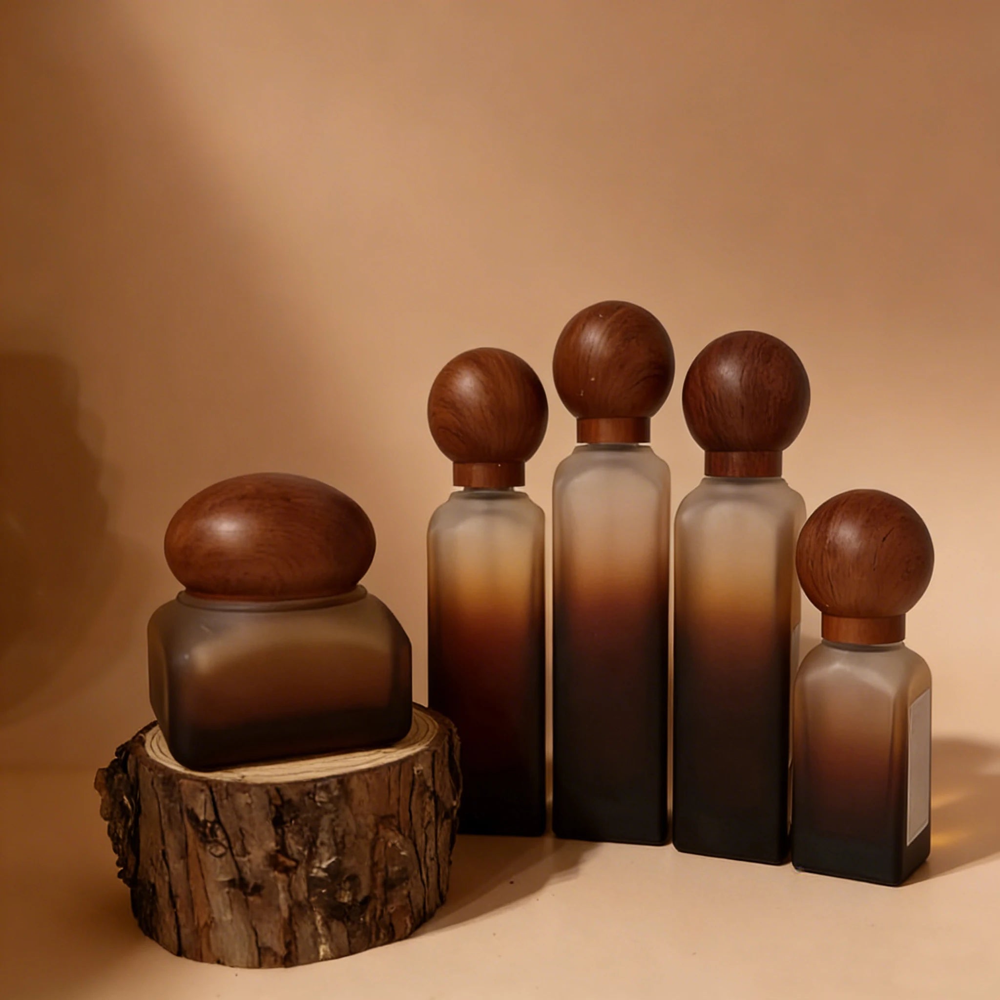 Customizable Gradient Press Pump Cosmetic Glass Bottles Leak-proof Refillable Skin Care Serum Pump Bottles Wholesale - 图片 3